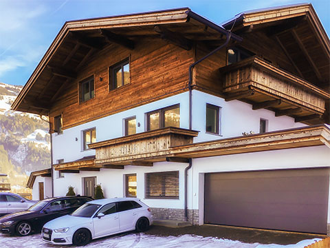 Haus aussen 2
